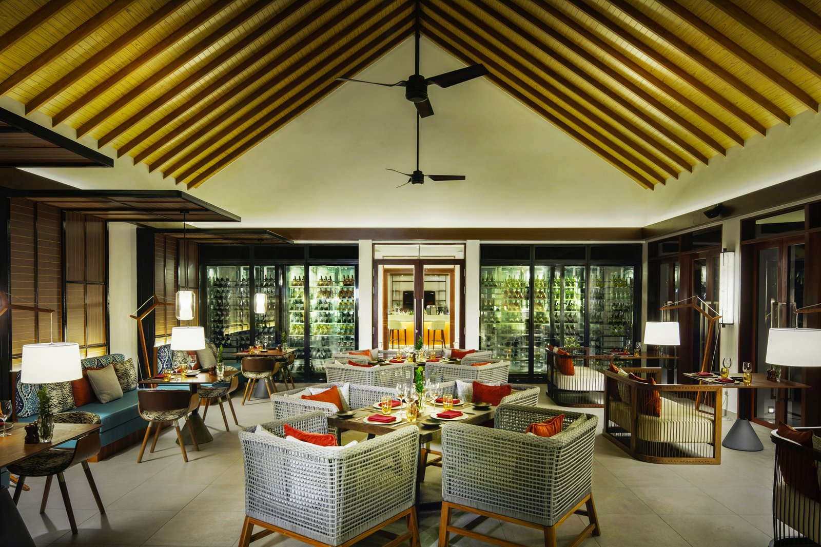 01. Souq Oven - Pullman Maldives Maamutaa