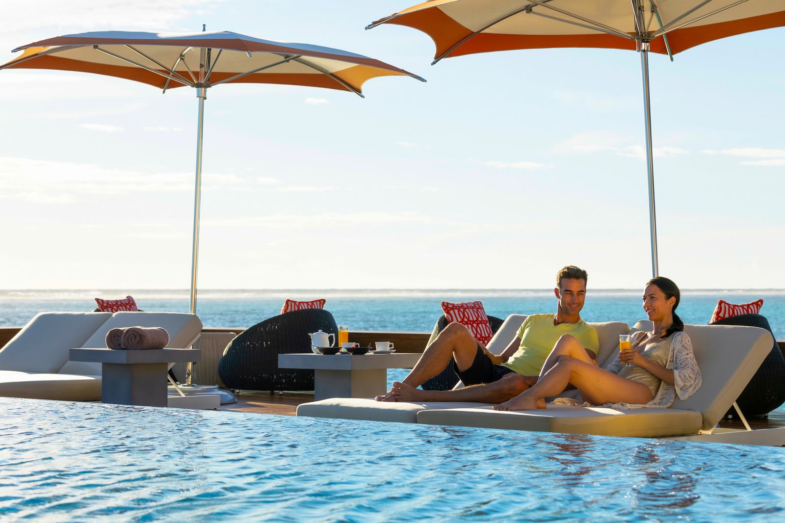 07. Sol Rising - Pullman Maldives Maamutaa